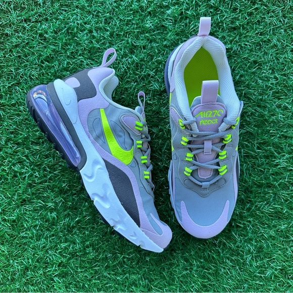 Nike Air Max 270 React - Picture 3 of 9